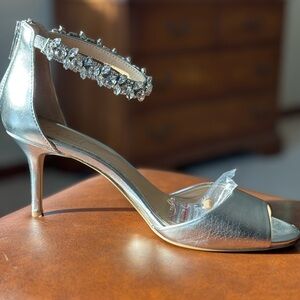 Stunning Jewel Badgley Mischka Silver Ankle Strap Heels, Size 8 1/2